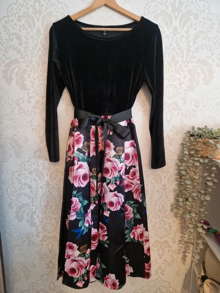 Robe de soirée cocktail - photo numéro 4