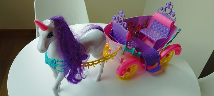 Calèche barbie - photo numéro 2