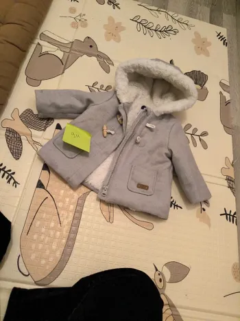 Manteau chaud bébé
