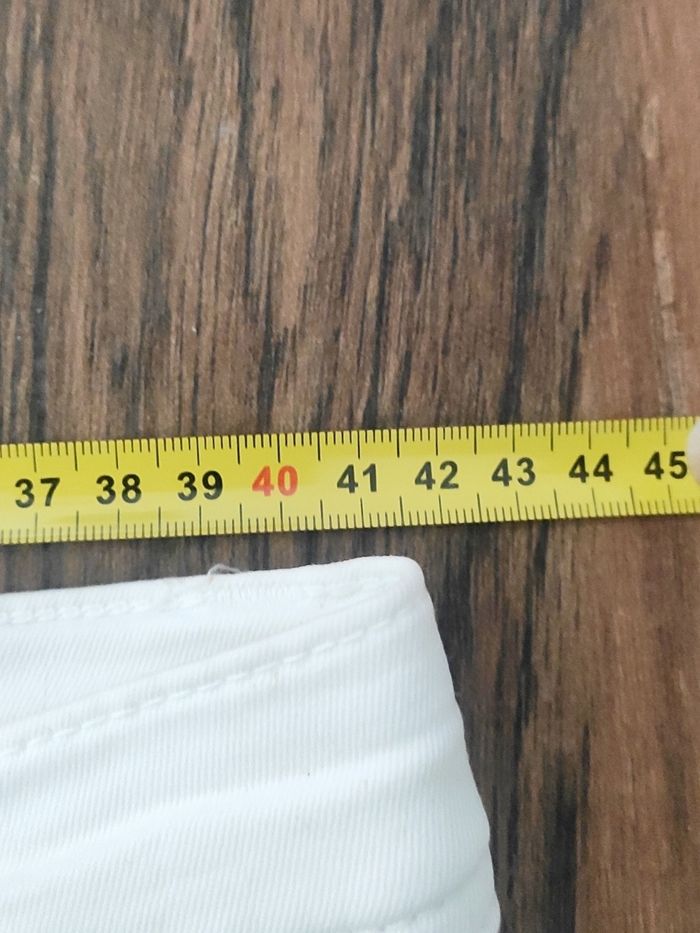 Pantalon blanc - photo numéro 3