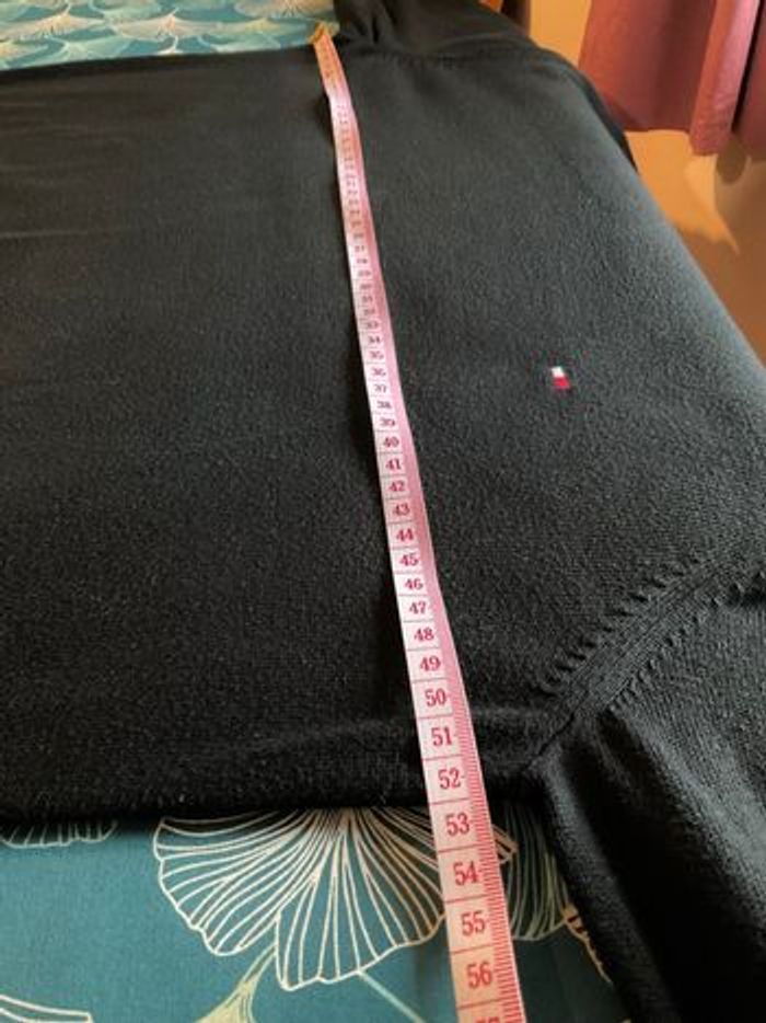 Pull col V noir pour homme Tommy Hilfiger taille M 596 - photo numéro 4