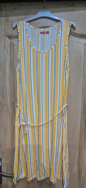 Robe fluide tissaia T34/36