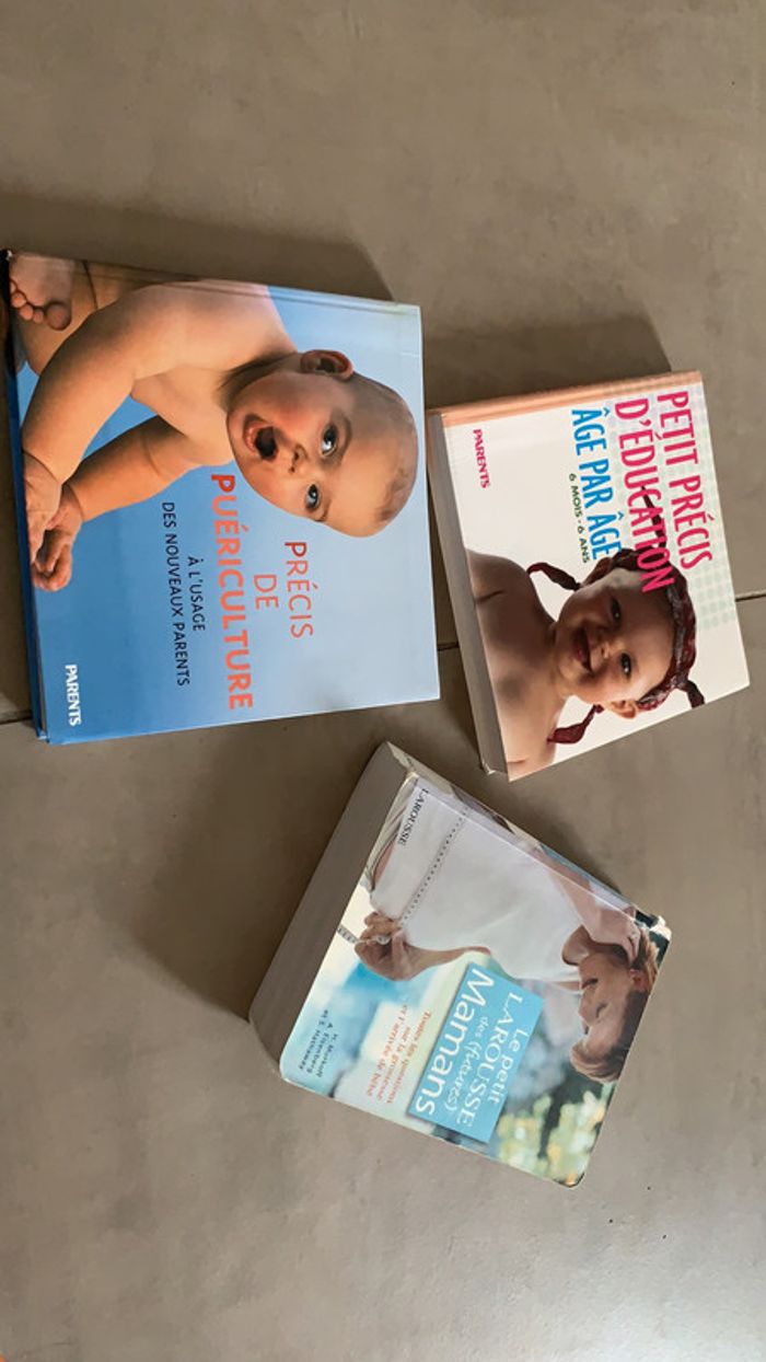 Lot de livres grossesse et enfants