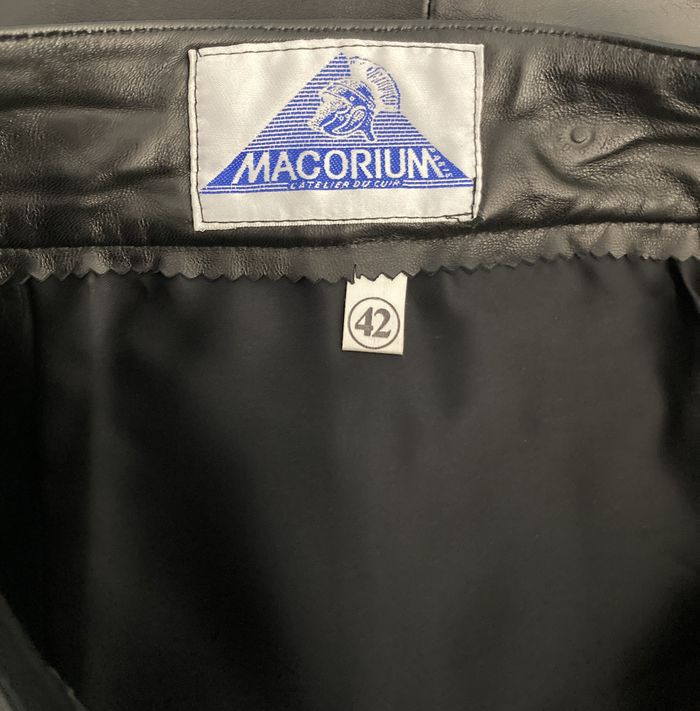 Jupe en cuir - Marcorium - Vintage années 80 - photo numéro 2