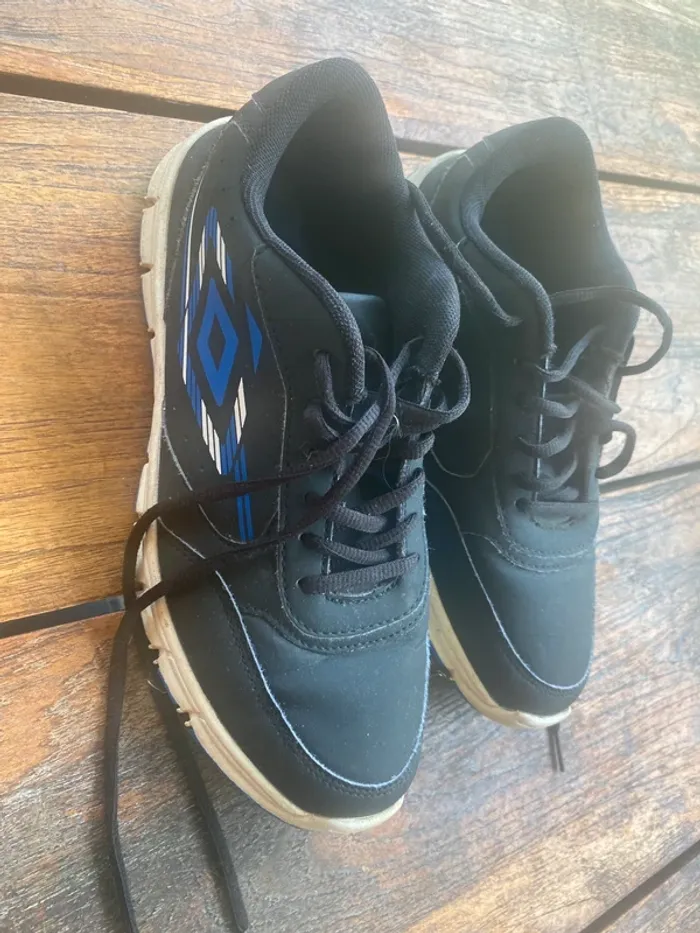Basket umbro 39