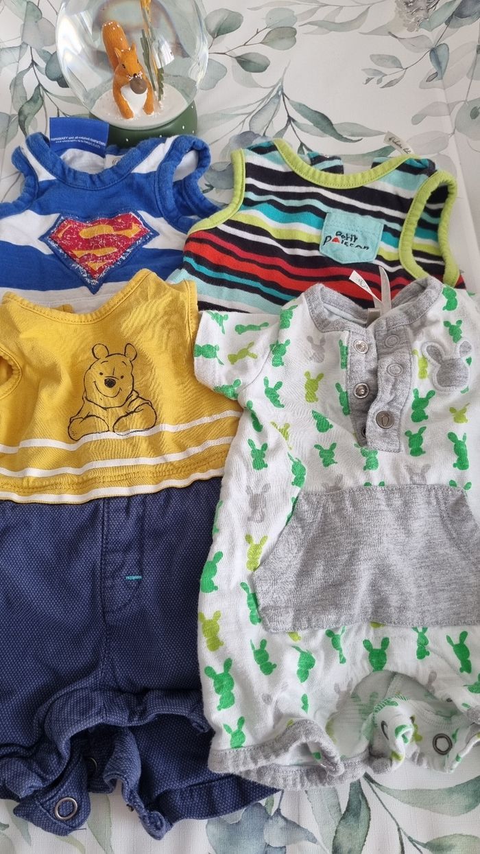 Lot barboteuses taille naissance