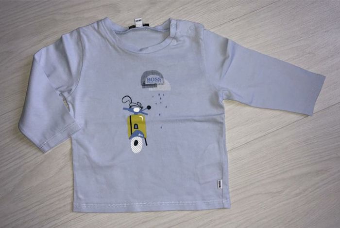 Haut Hugo Boss 6 mois