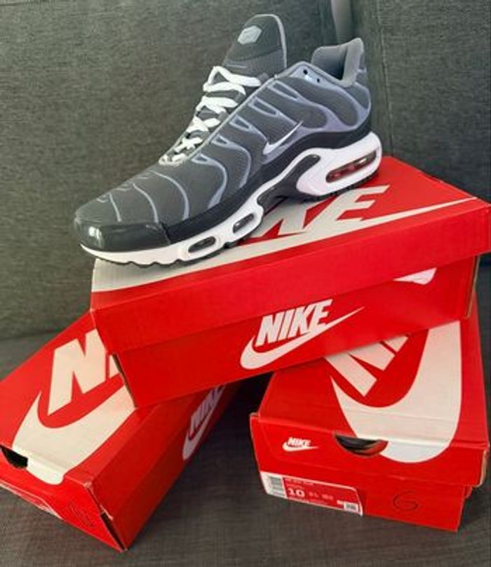 Baskets NIKE Tn - photo numéro 2