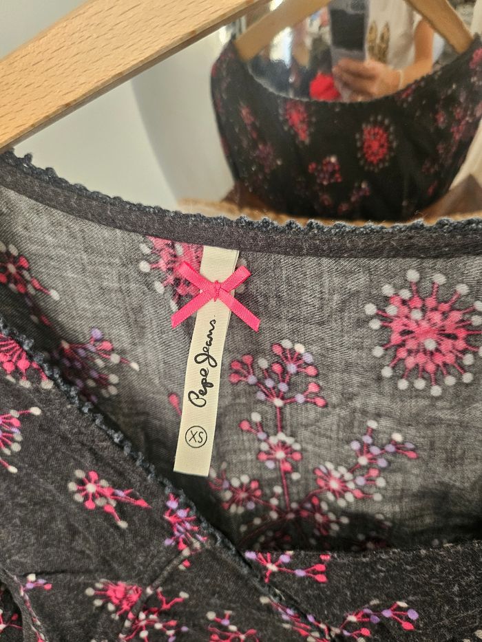 Robe Fleurie pepe jean XS - photo numéro 2