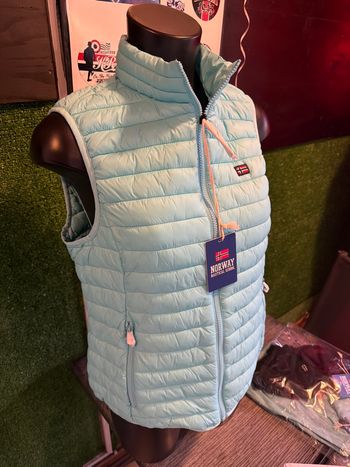 Gilet femme sans manche neuf jamais porté taille L