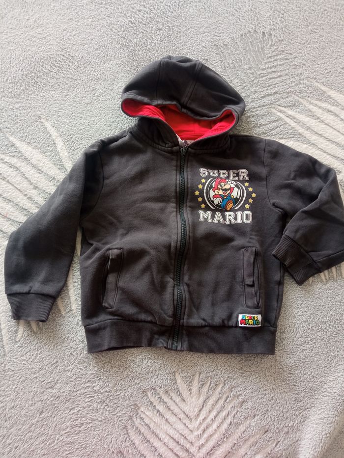 Sweat 6 ans Mario