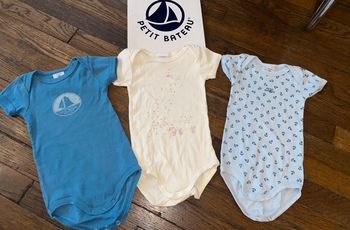 lot body Petit Bateau 6 mois