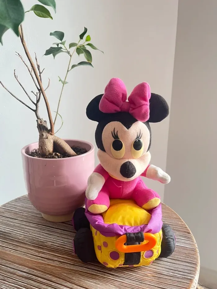 Peluche Minnie - photo numéro 2