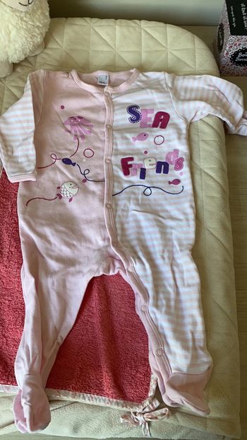 Pyjama taille 9 mois