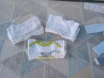 Lot de 7 bodies ML