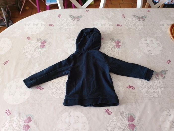 Sweat zippé 18 mois - photo numéro 3