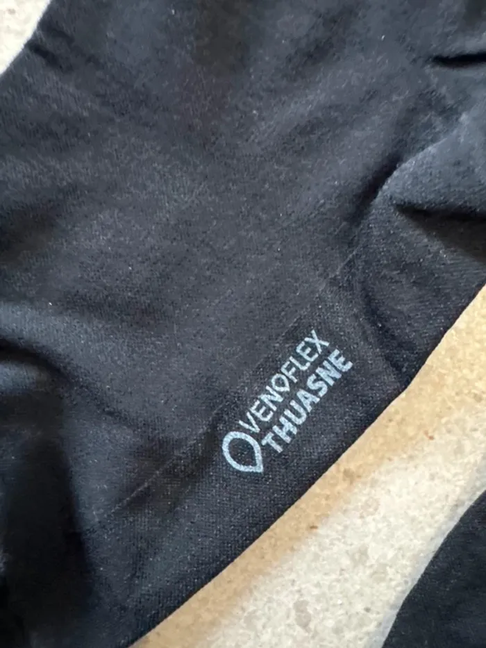 Chaussettes Venoflex taille 2L, neuve - photo numéro 2
