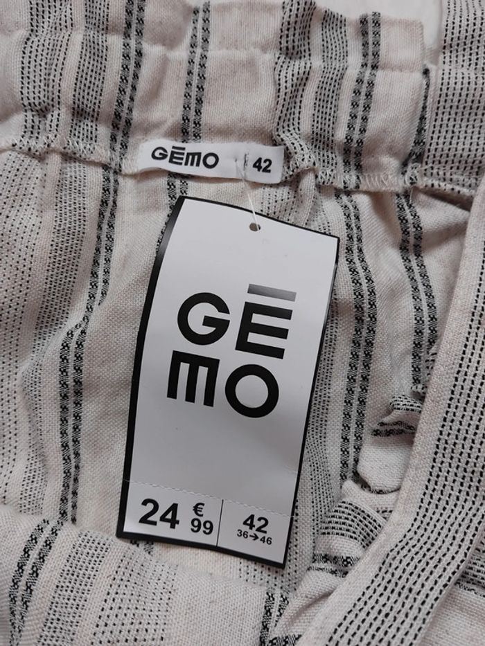 Top blanc et gris, Gemo  taille 42 - photo numéro 2