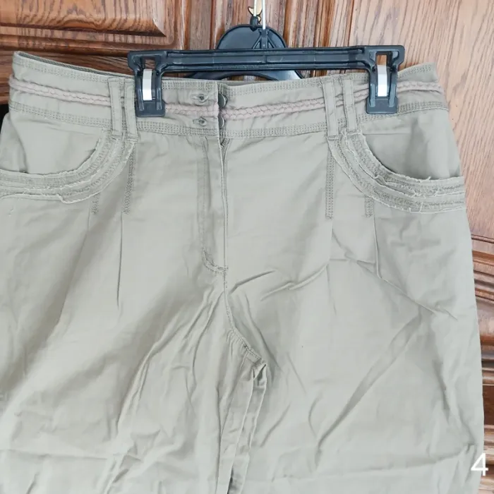 Pantacourt fluide taille 40/l 3 suisses - photo numéro 3