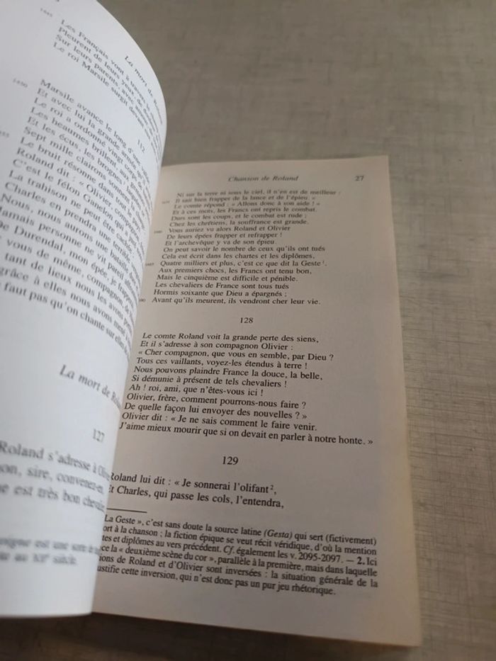 Livre la mort de roland - photo numéro 3