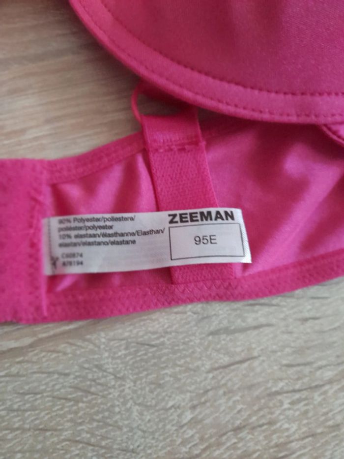 Soutien gorge fuchsia 95 E - photo numéro 2