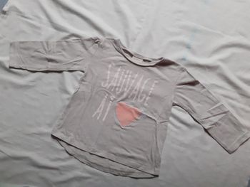 Sweet gris clair motif cœur saumon