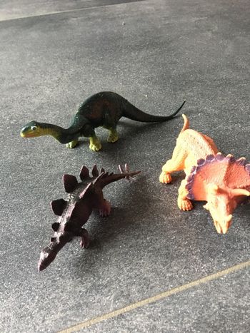 Lot dinosaures