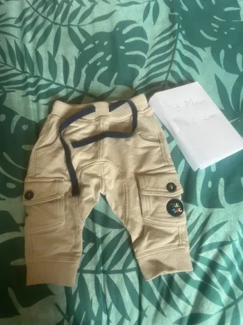 Pantalon taille 3 mois