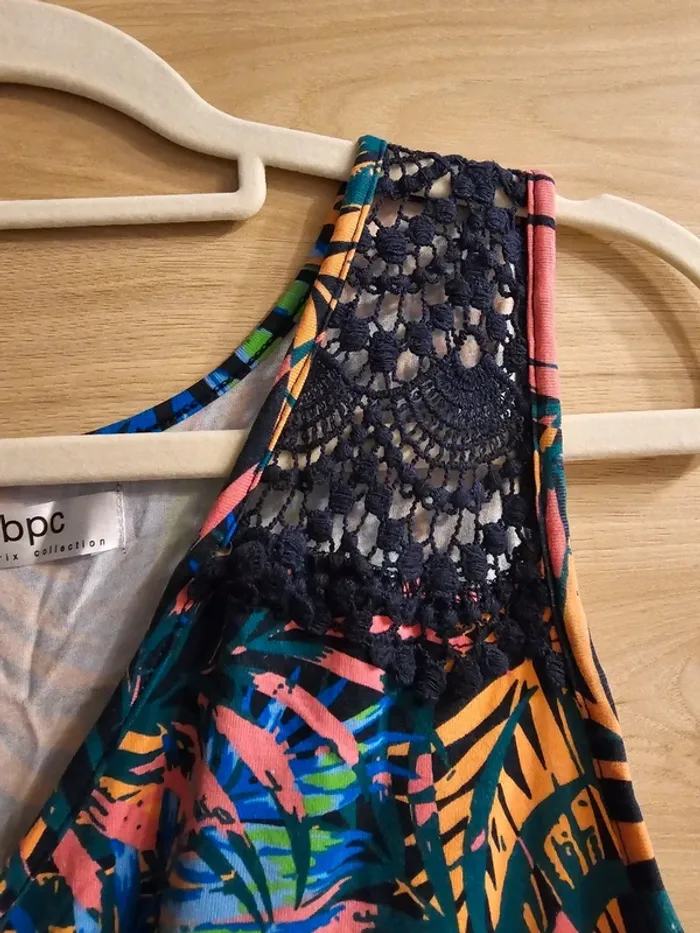 Robe longue dentelle feuillage ! - photo numéro 4