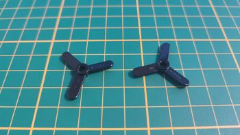 Hélice 3 Pales Petite 2421 noir pièce détachée Lego #B35