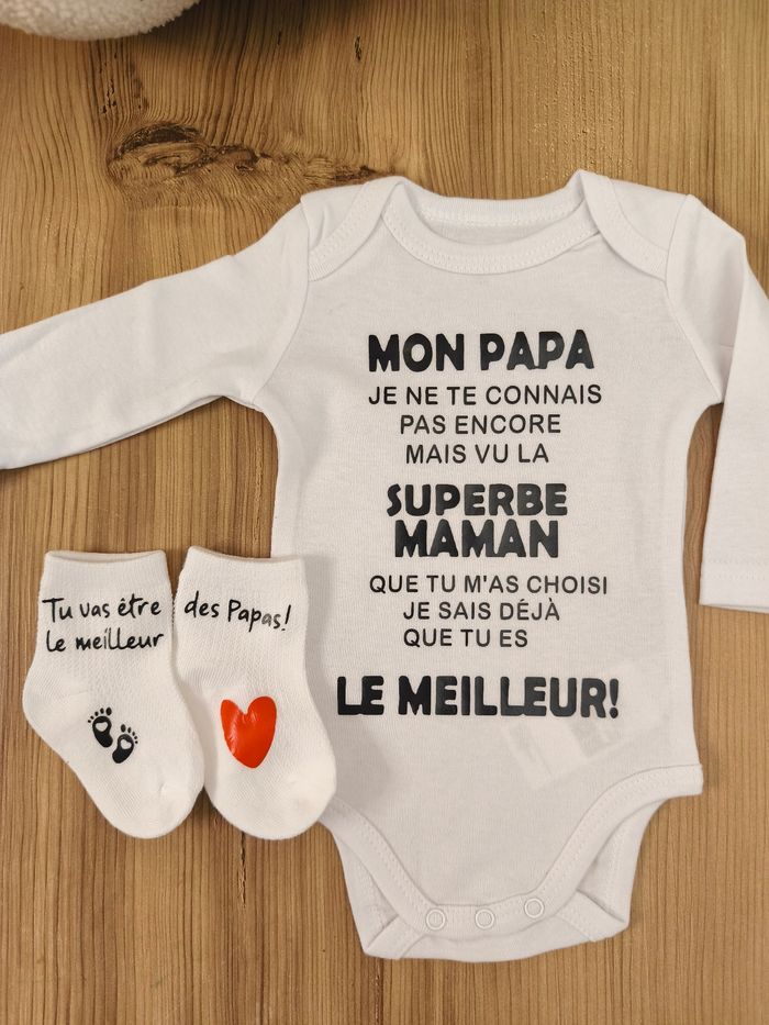 Ensemble Annonce Grossesse  Body Message & Chaussettes – Surprise Futur Papa - photo numéro 2