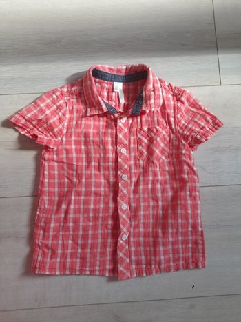 Chemise à carreaux