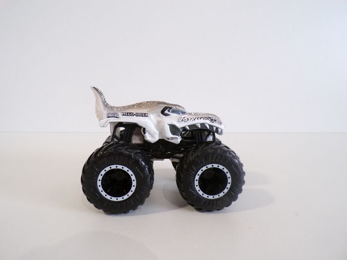 Monster trucks - Hot Wheels - Méga Wrex (J14) - photo numéro 3