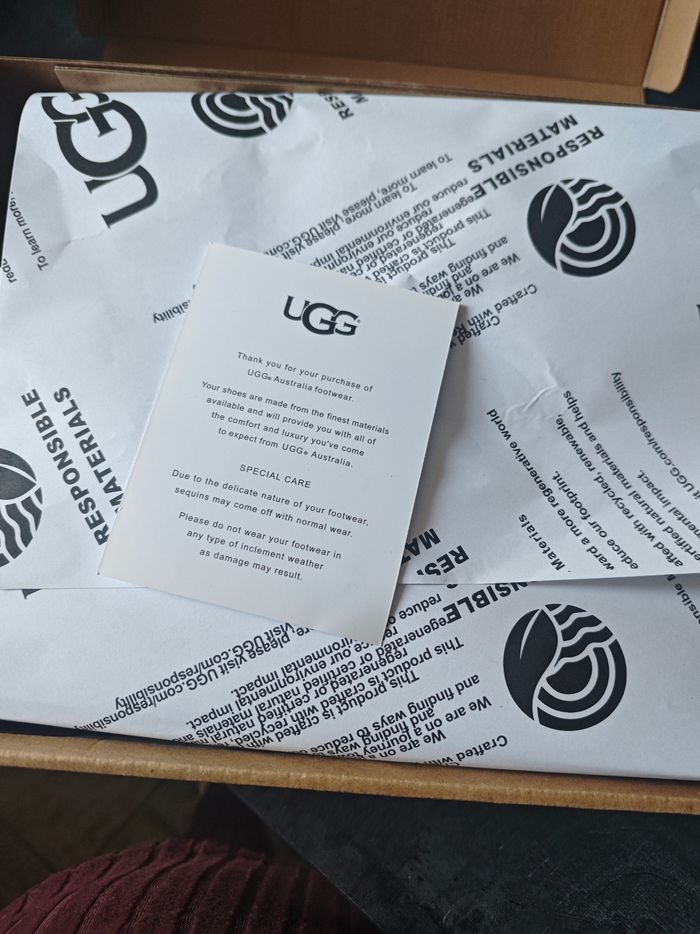 Ugg neuve - photo numéro 6