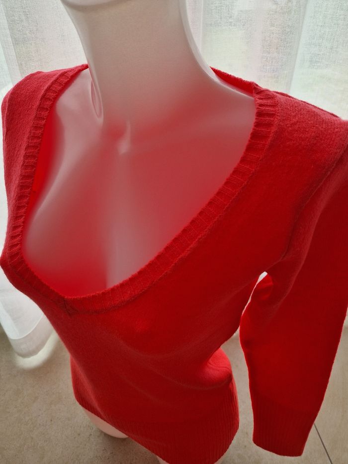 Pull rose vif col v, Jennyfer - photo numéro 5