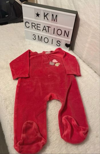 Pyjama 3 mois extenso