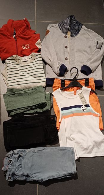 Lot de 7 pièces garçon taille 8ans 