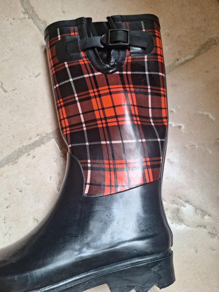 Bottes de pluie motif tartan rouge et noir - photo numéro 5