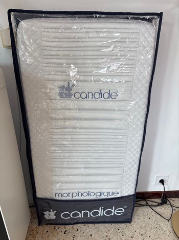 Matelas lit bébé