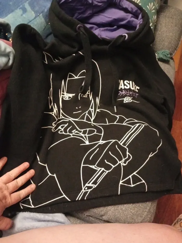 Sweat Sasuke taille S - photo numéro 2