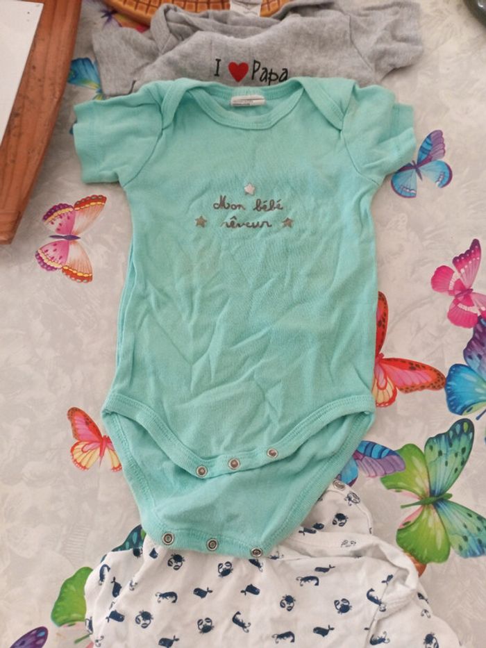 Lot de 5 articles bébé 9 mois été - photo numéro 5