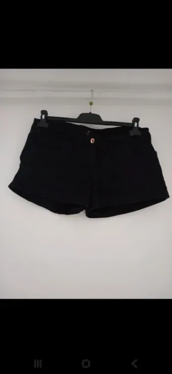 Short noir H&M basique – Taille 42