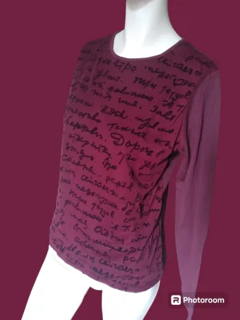 Tee shirt top rouge bordeaux écriture automne hiver