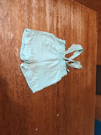 Salopette short fille taille 23 mois