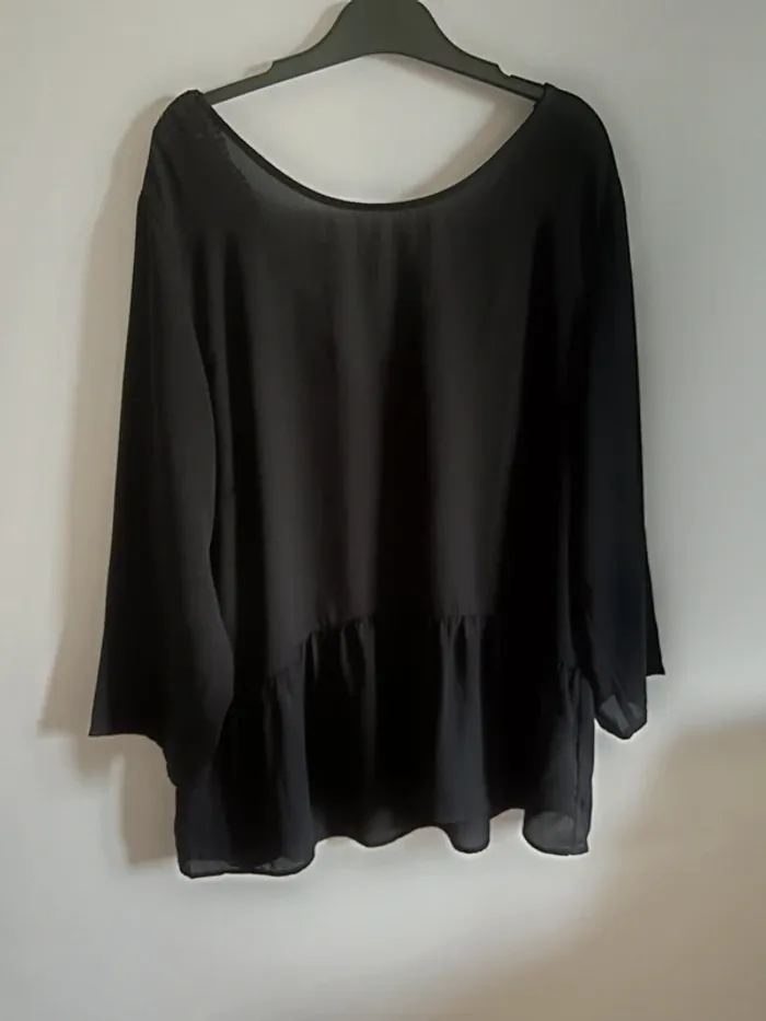 Blouse dentelle péplum - photo numéro 3