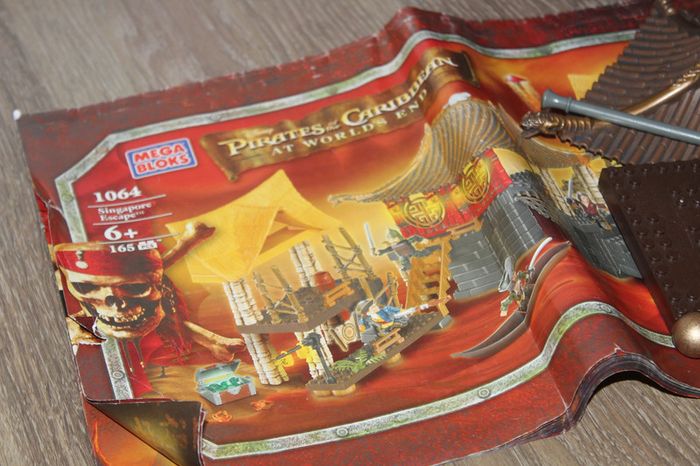 Pieces pour : Bateau Black Pearl + Singapore escape - Megabloks - photo numéro 2