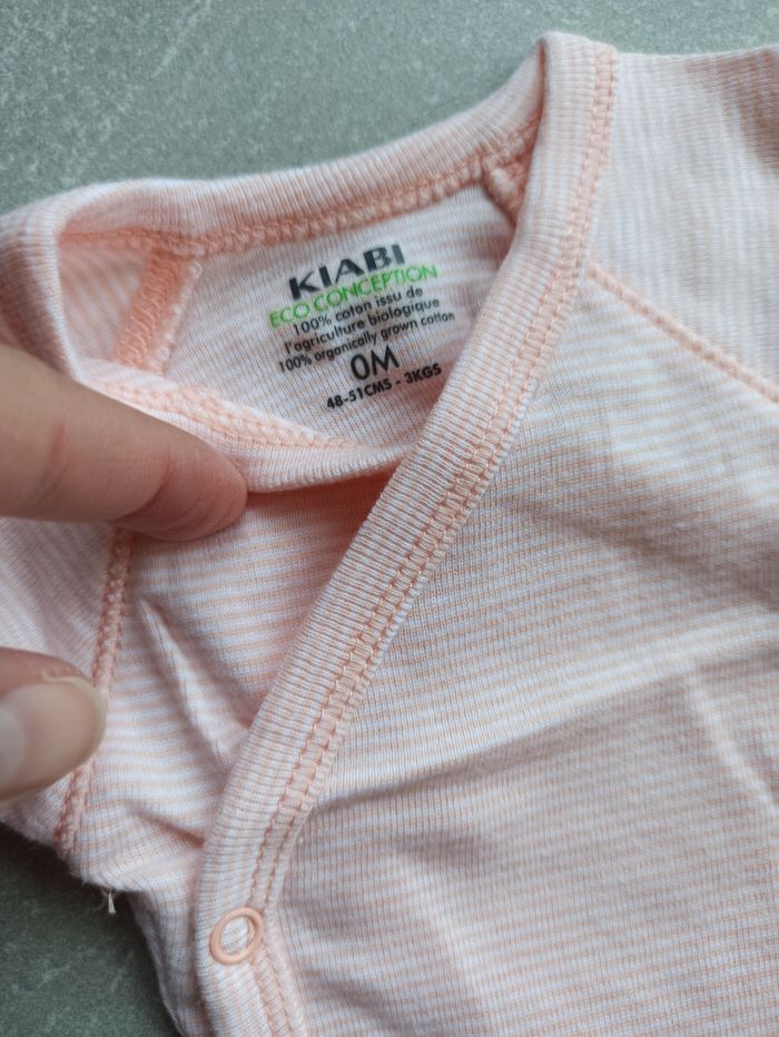Lot 3 bodies Kiabi 0 mois - photo numéro 6