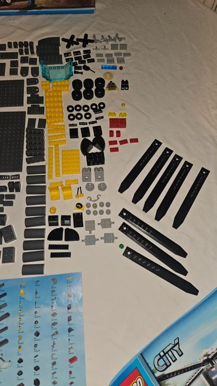LEGO City 4439 Hélicoptère de transport de la police - photo numéro 5