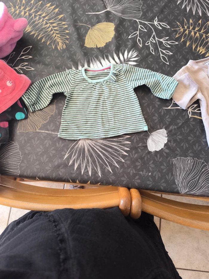 Lot vêtements bébé fille 1 mois - photo numéro 12