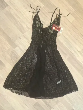 Nuisette dentelle noire 2pces